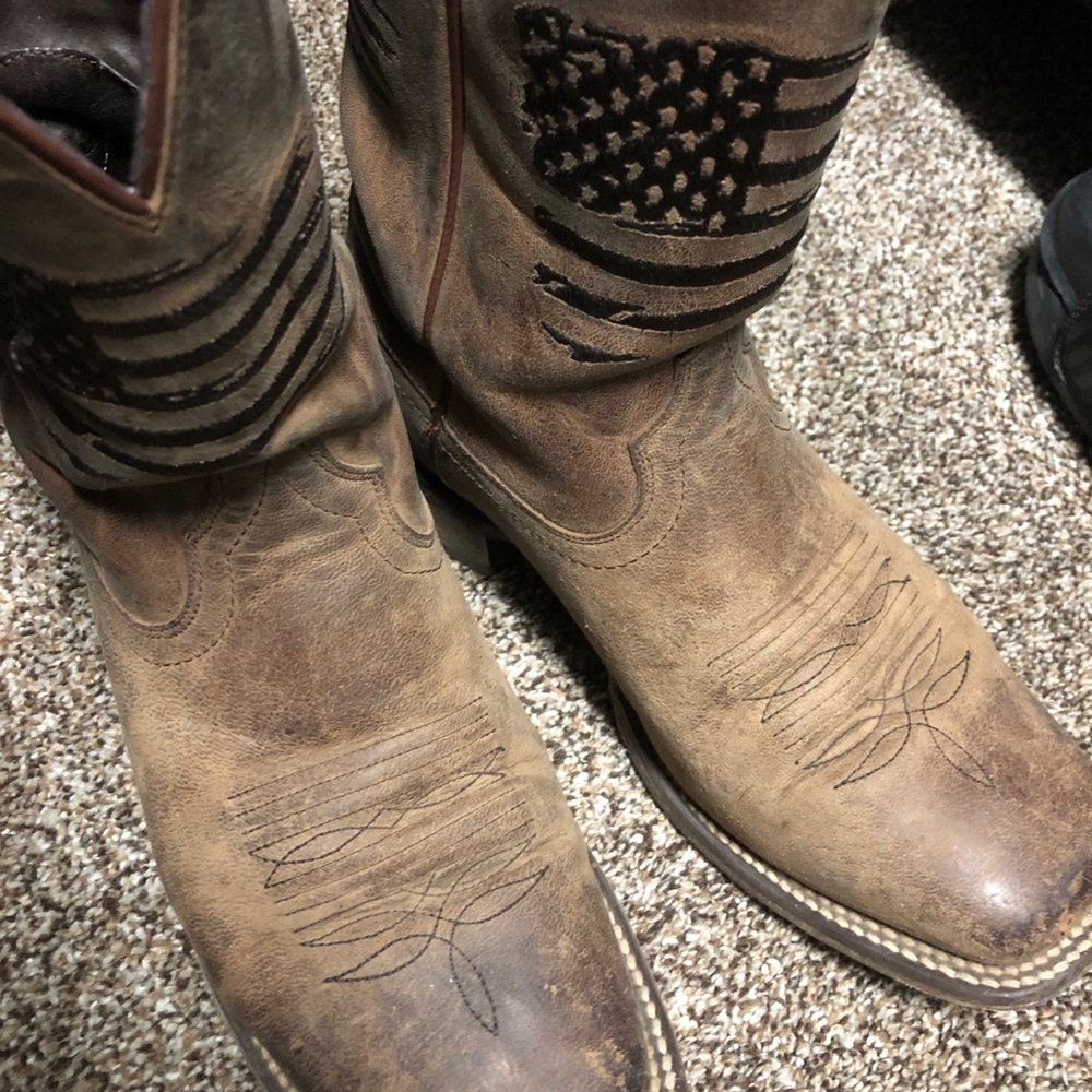 Ariat Cowboy Boots- Men